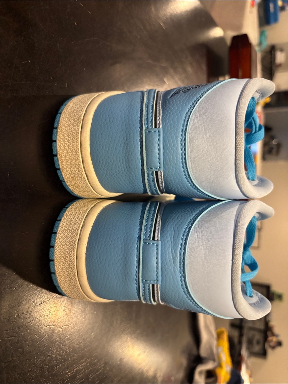 AIR JORDAN 1 MID SE - Picture 7 of 14